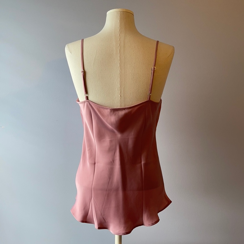 LOFT New Beautiful Mauve Sleeveless Top - Picture 2 of 5